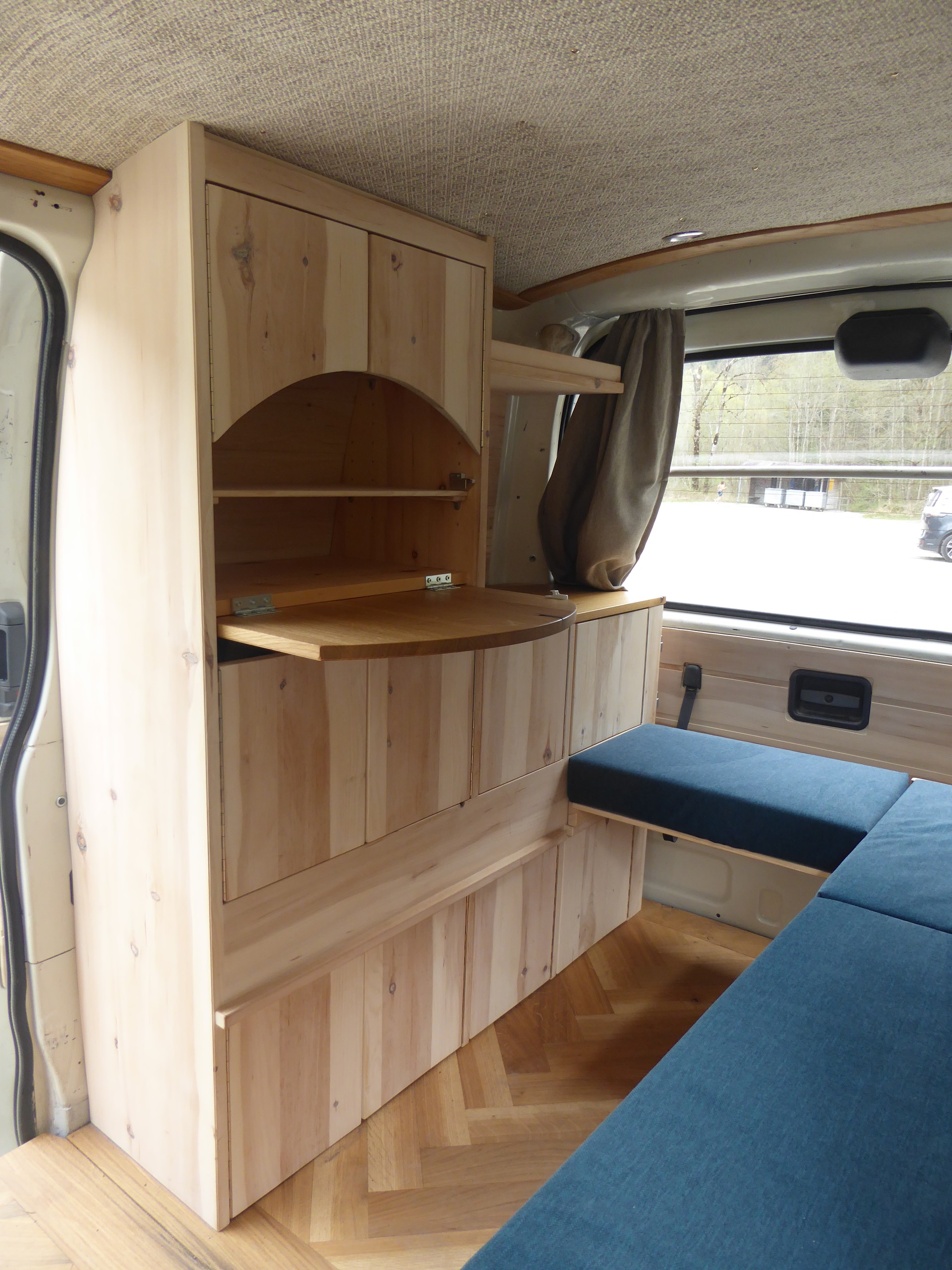 TOYOTA SWB 2.5 D-4D 4x4 Camper-image-14
