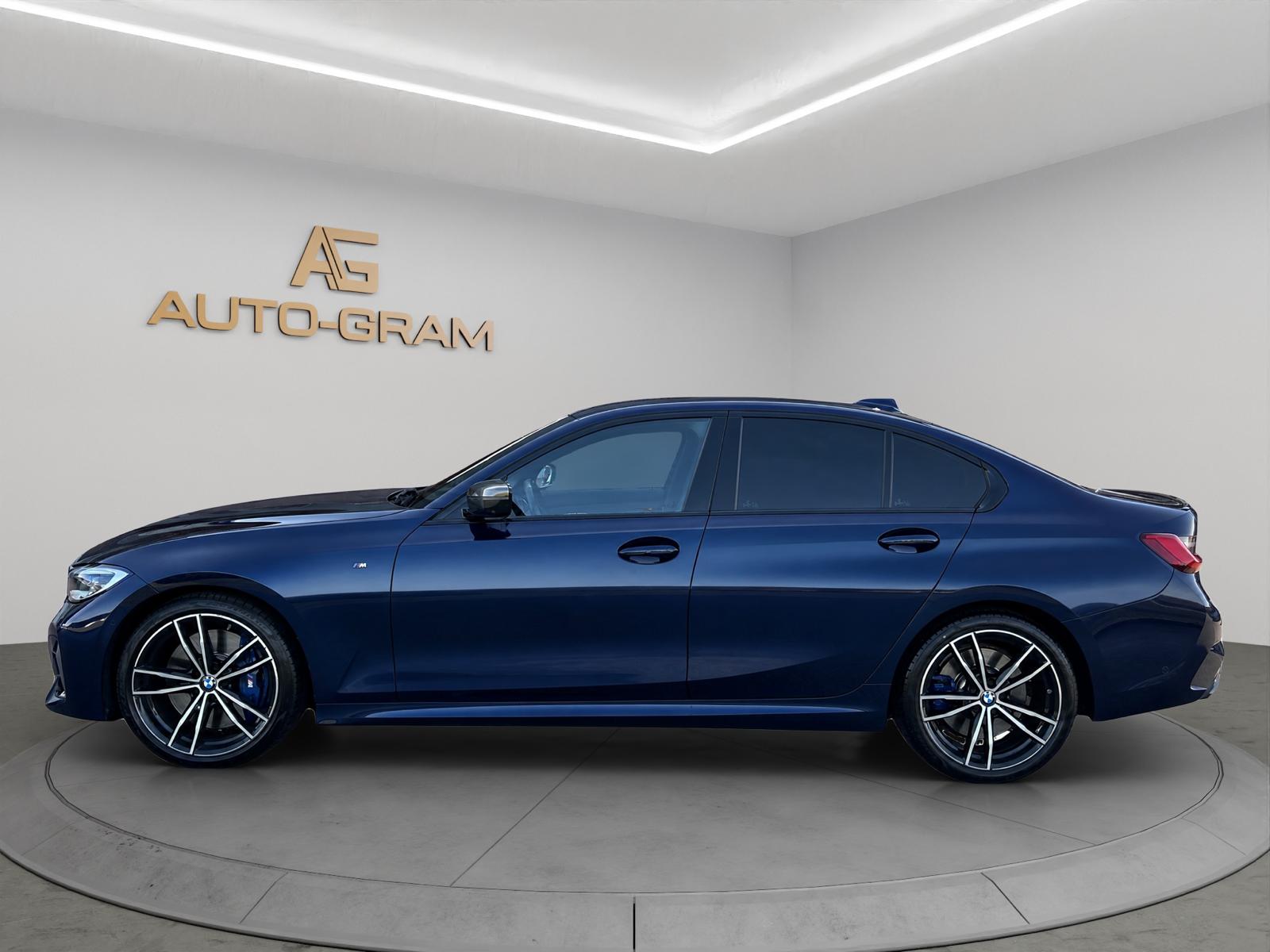 BMW M340i xDrive Steptronic-image-2