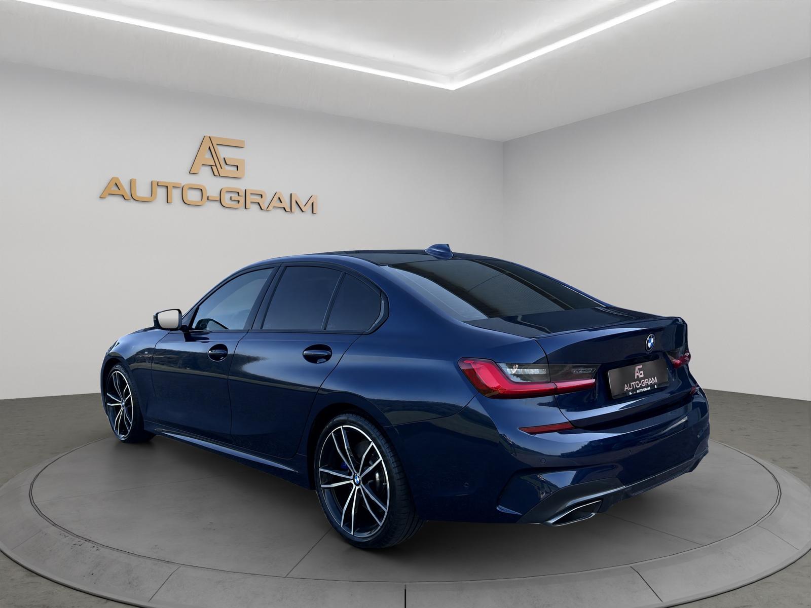 BMW M340i xDrive Steptronic-image-3