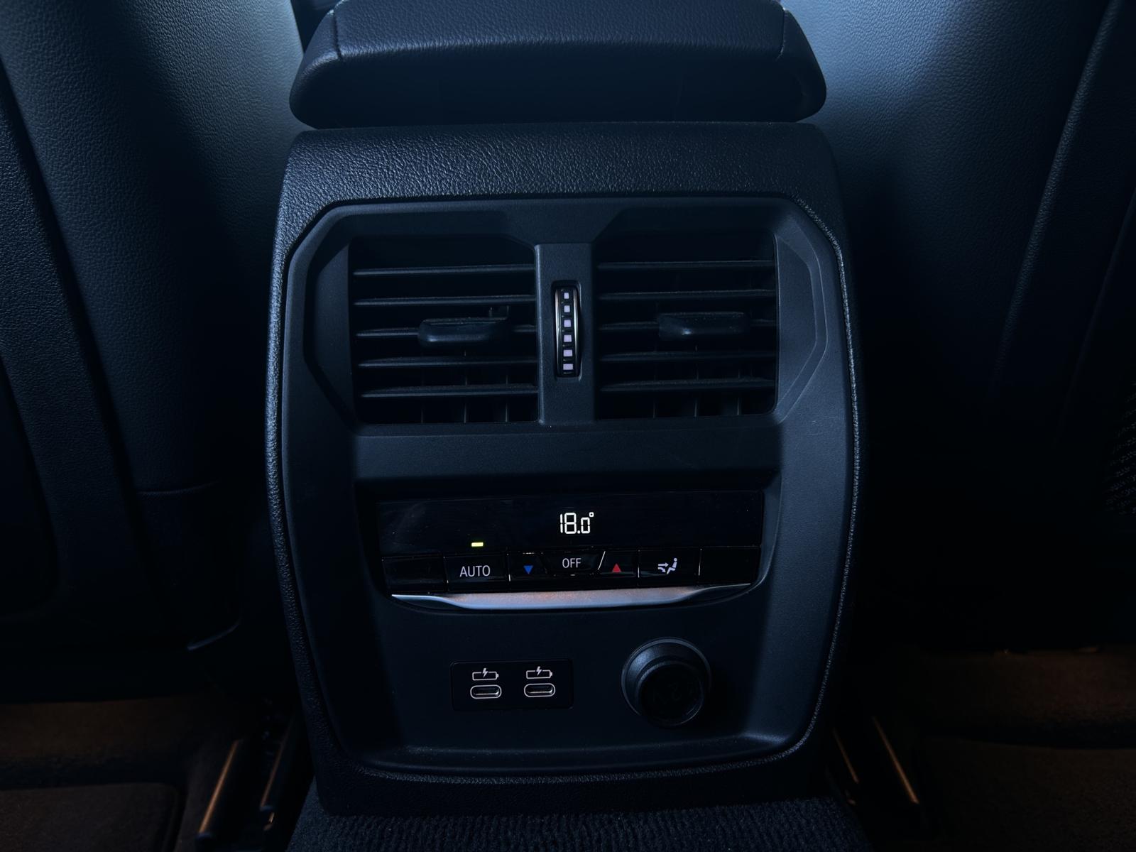 BMW M340i xDrive Steptronic-image-23