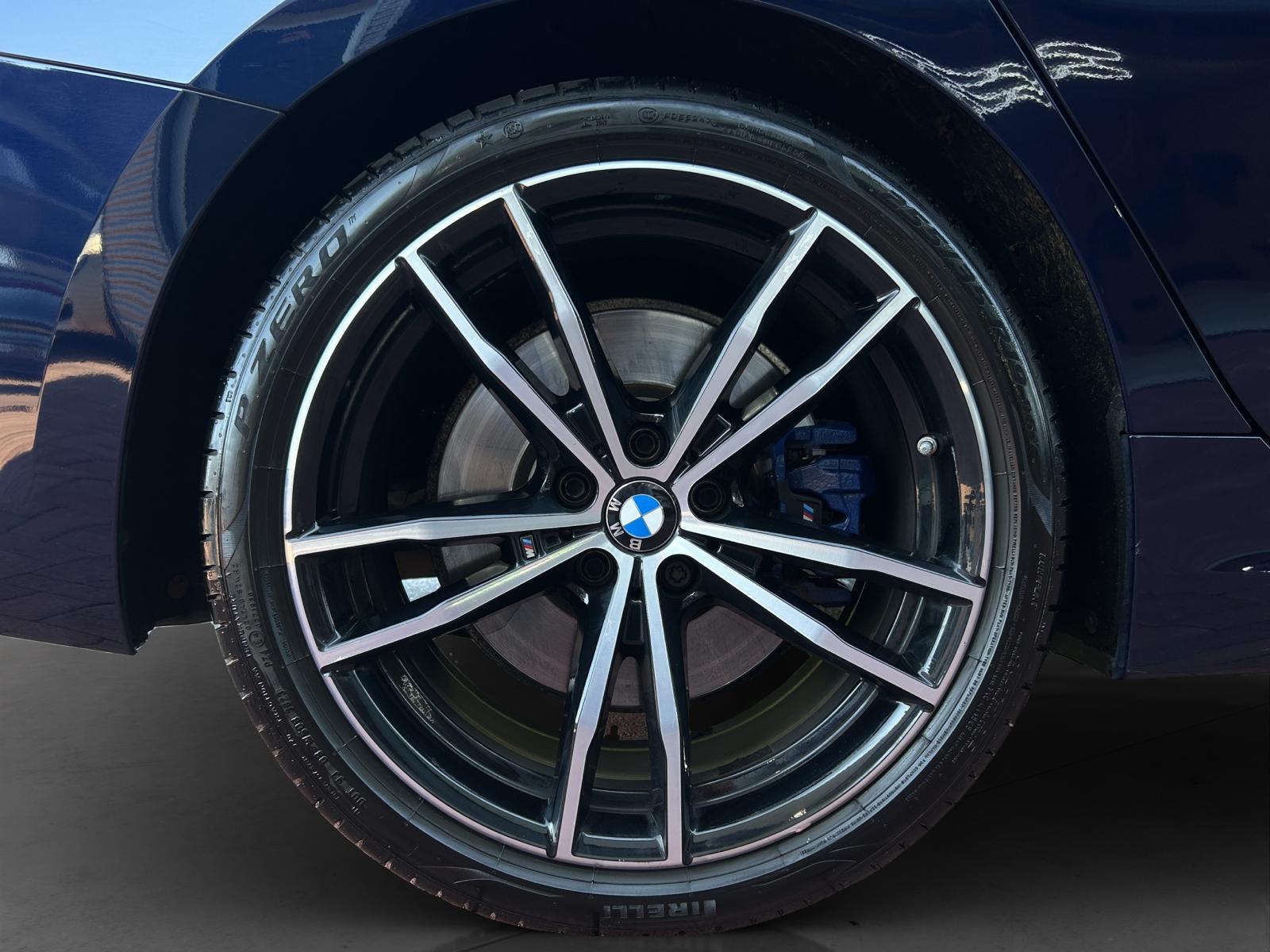 BMW M340i xDrive Steptronic-image-15
