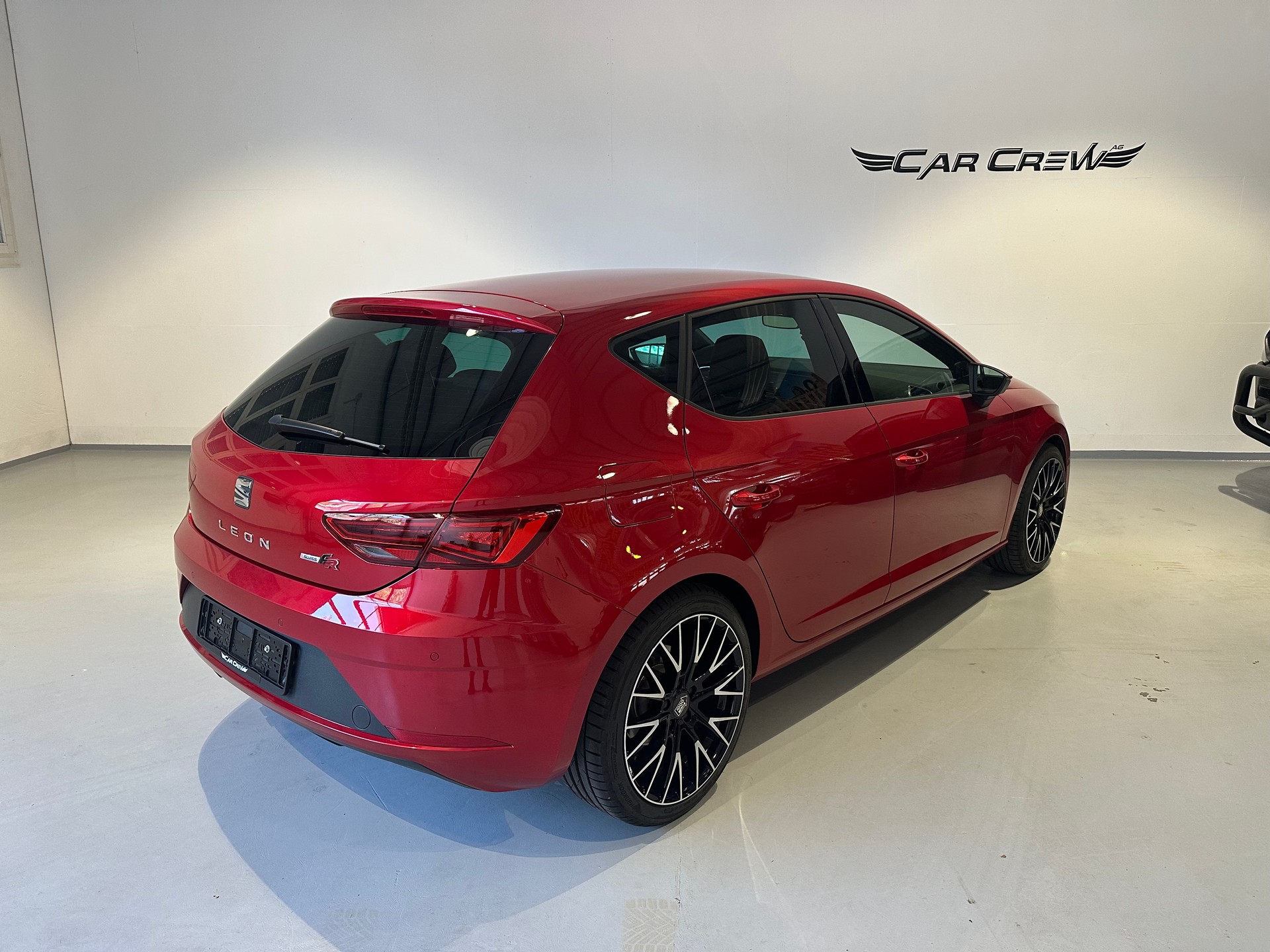 SEAT Leon 2.0 TSI FR DSG-image-12