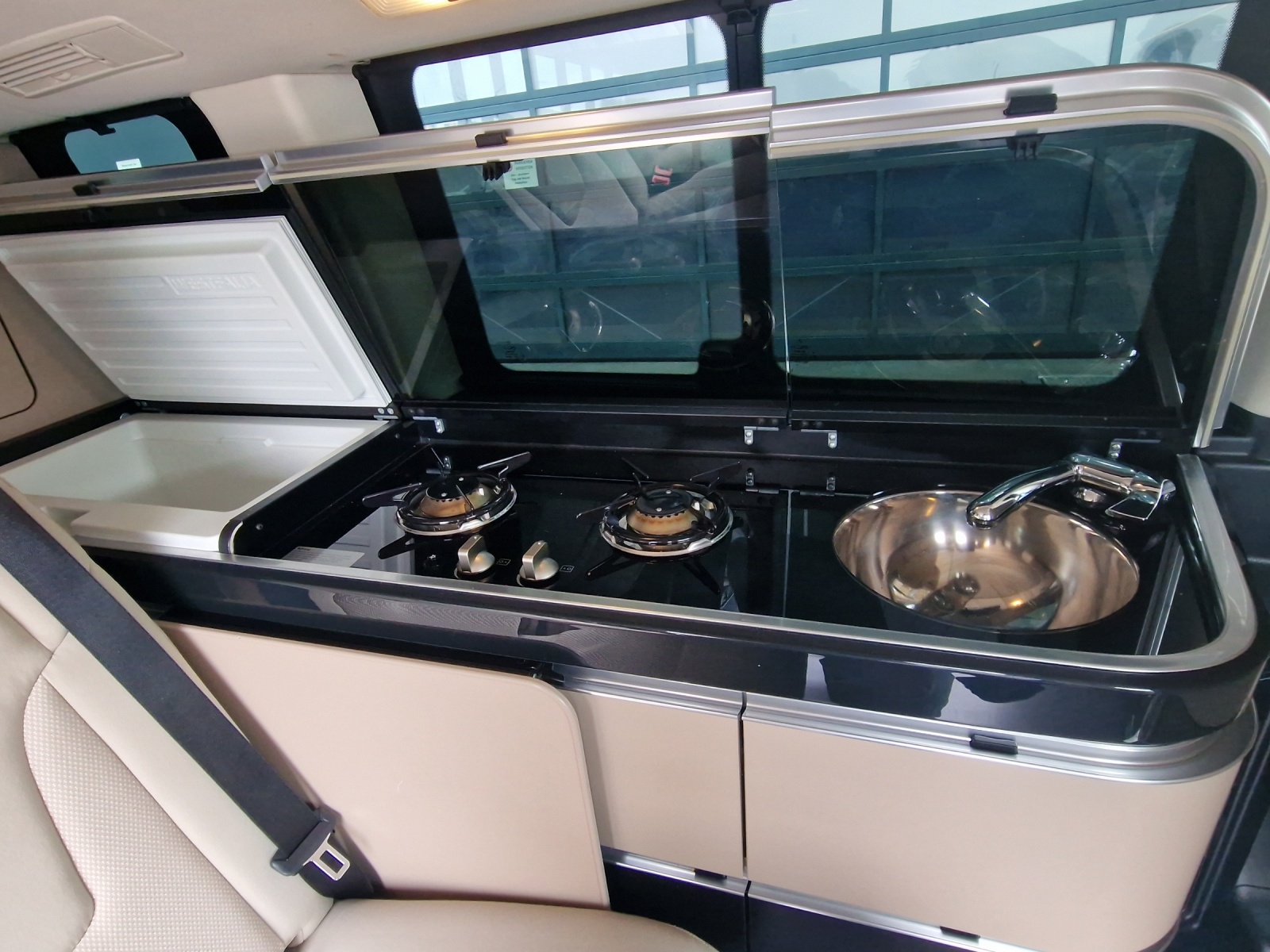 MERCEDES-BENZ Marco Polo 250 d 7G-Tronic-image-12