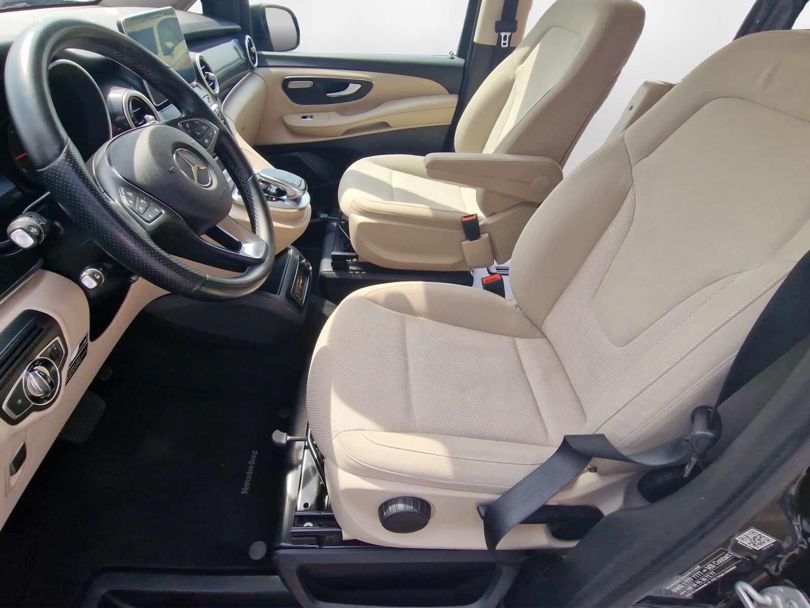 MERCEDES-BENZ Marco Polo 250 d 7G-Tronic-image-9