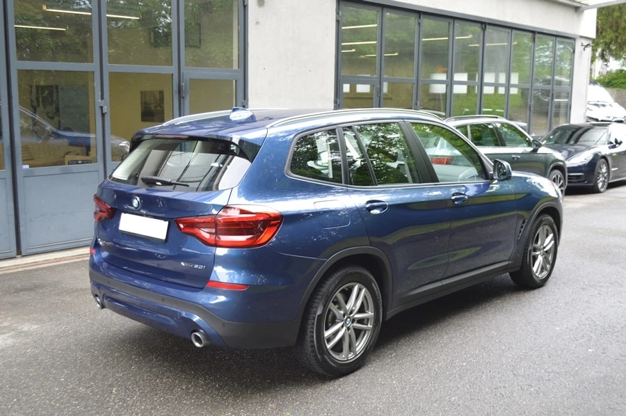 BMW X3 xDrive 20i Steptronic-image-3
