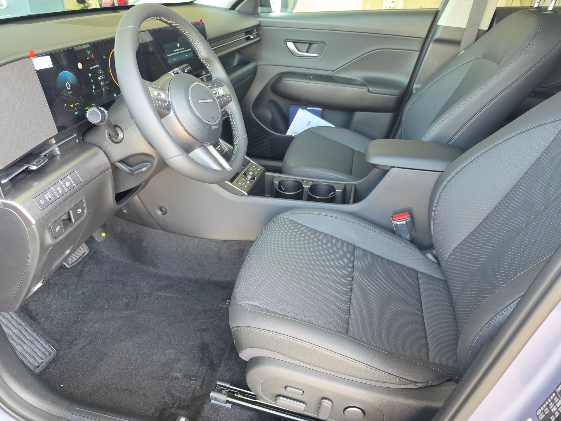 HYUNDAI Kona 1.6 HEV Vertex-image-2