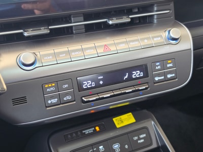 Hyundai Kona 1.6 HEV Vertex — photo 9