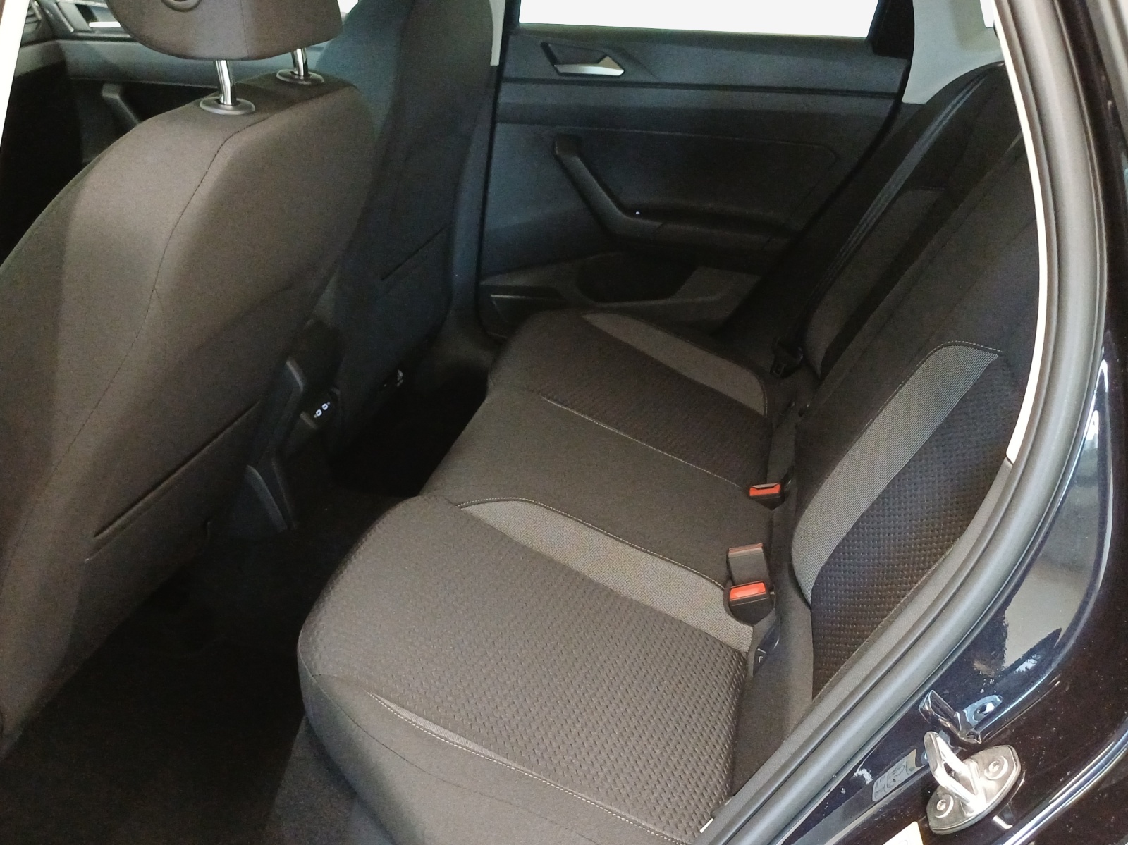 VW Polo 1.0 TSI Life DSG-image-11
