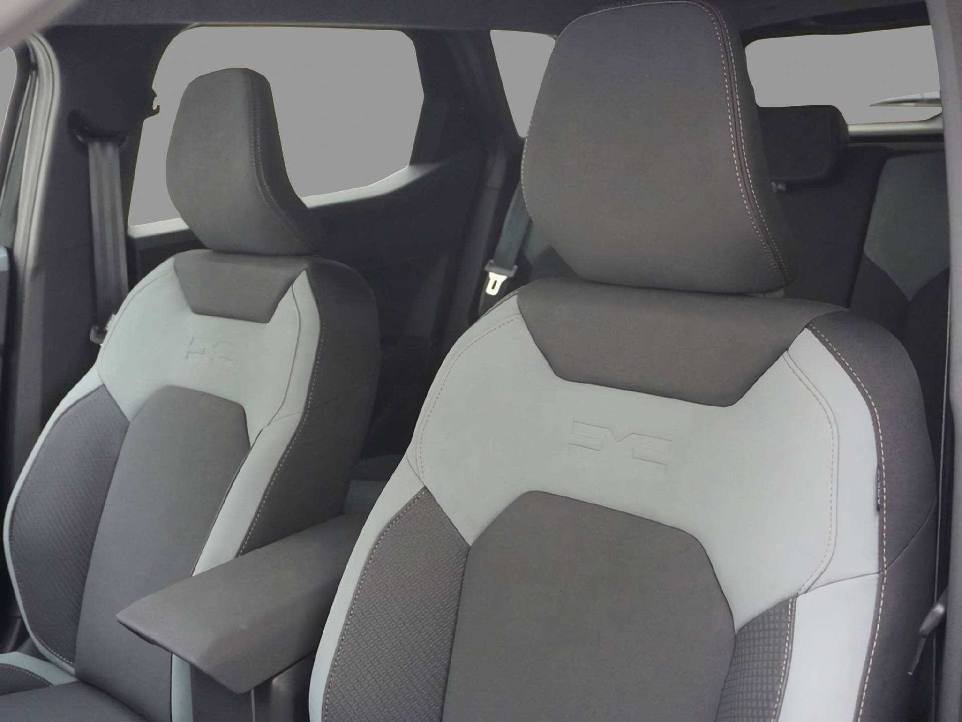 DACIA Duster 1.2 Hybrid-G Extreme 4WD-image-10