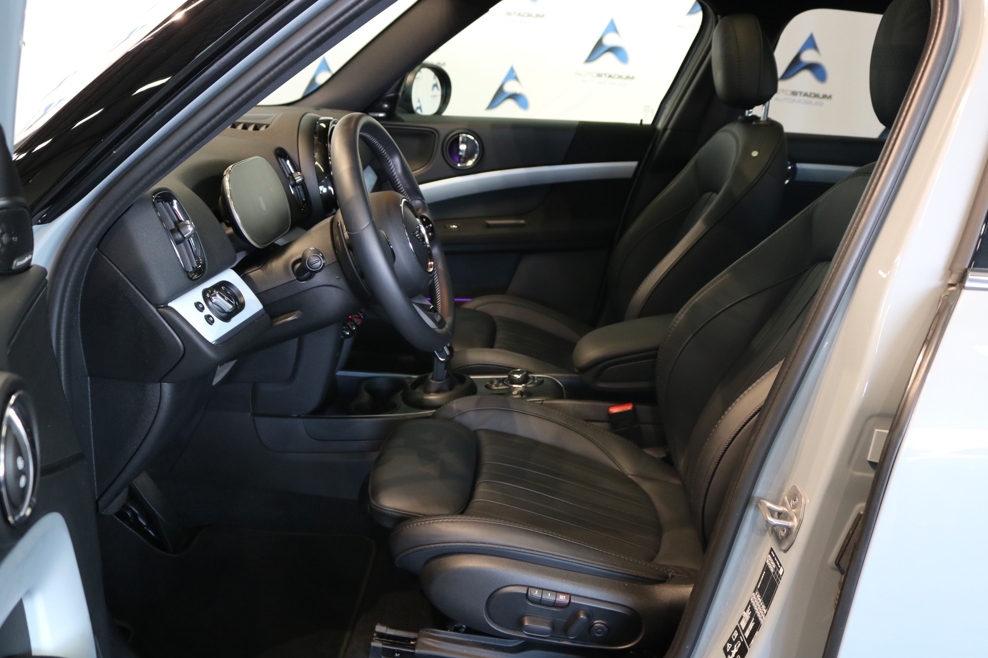 MINI Countryman Cooper S Untamed Edition ALL4 Steptronic-image-3