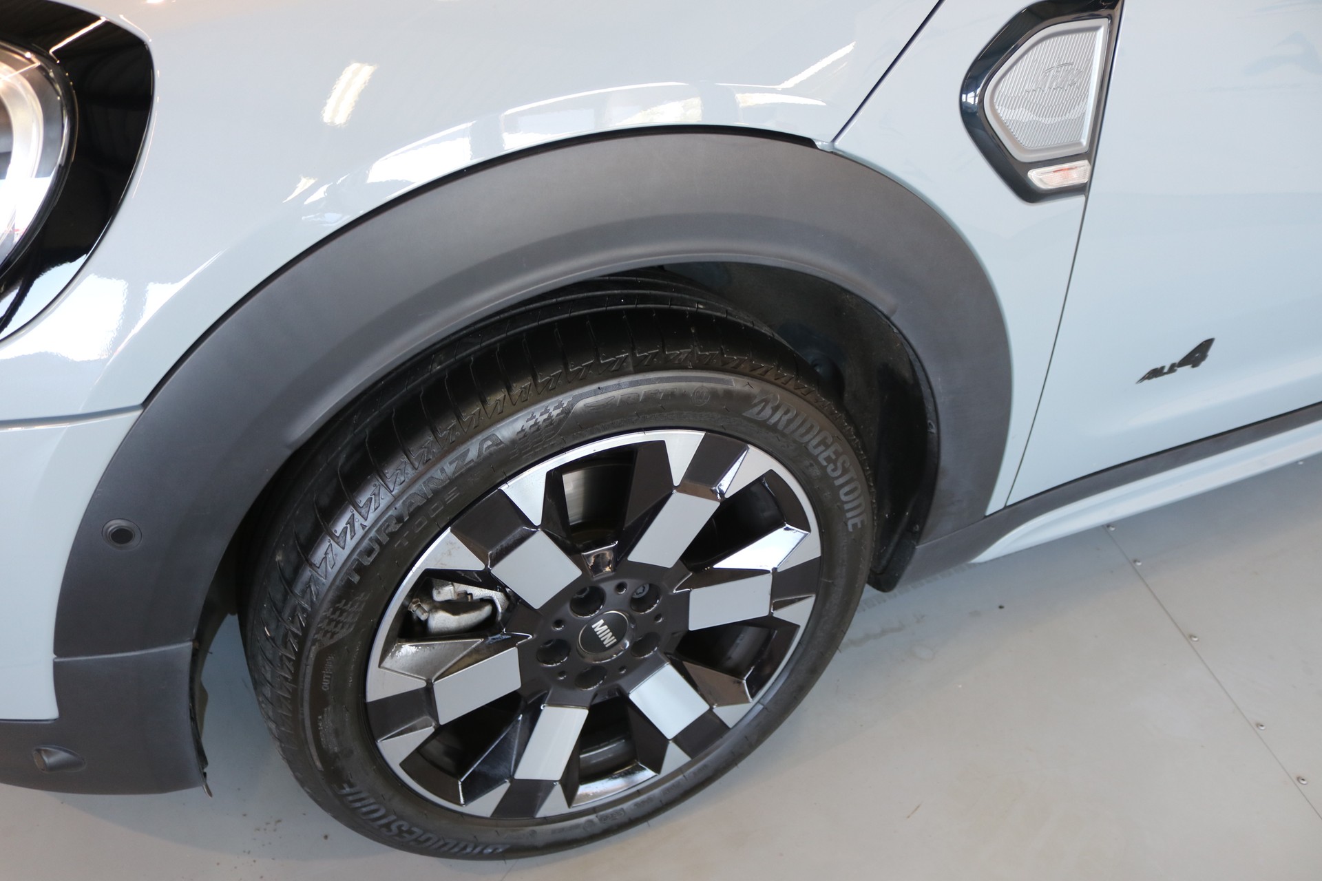 MINI Countryman Cooper S Untamed Edition ALL4 Steptronic-image-43