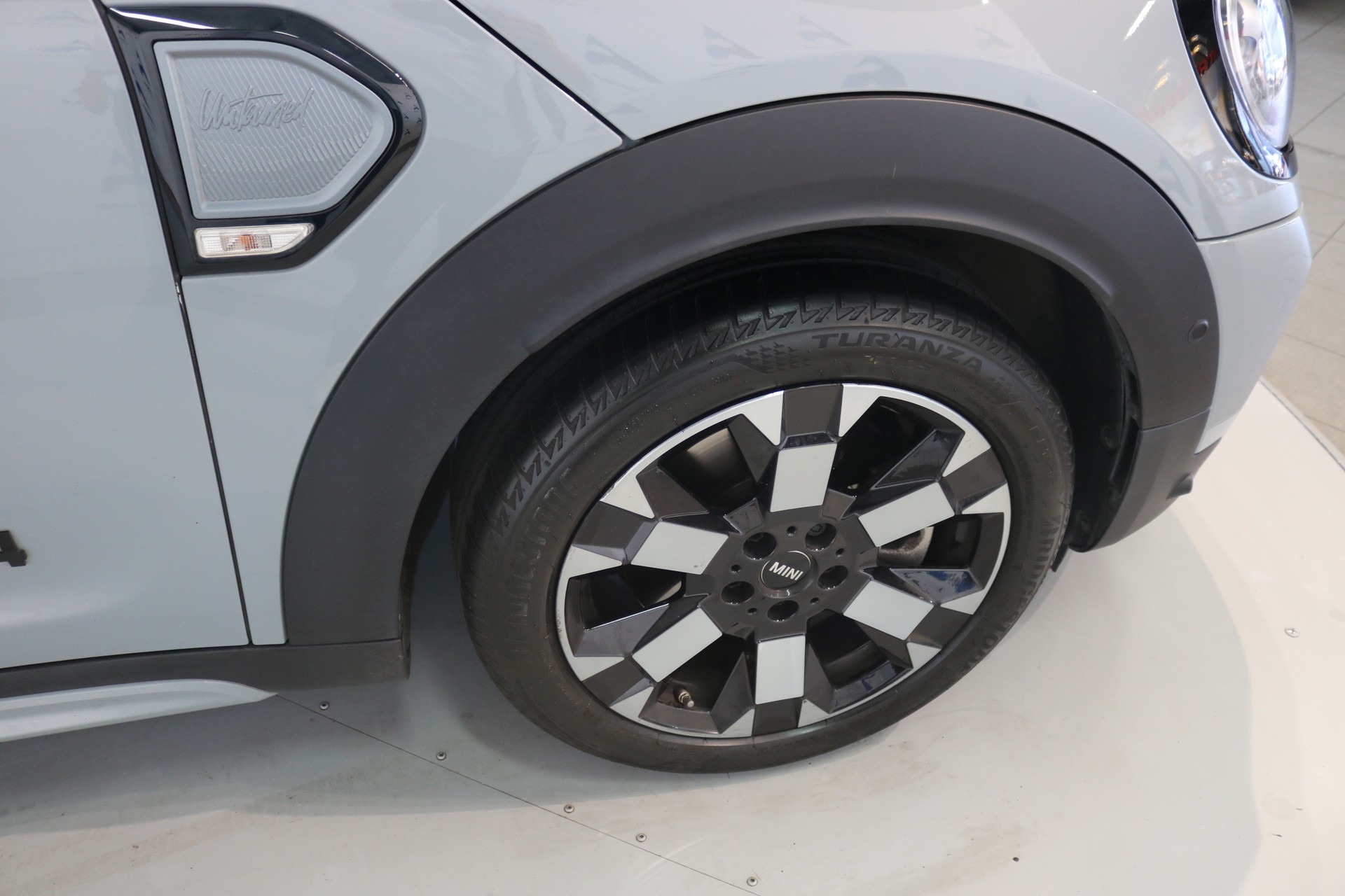 MINI Countryman Cooper S Untamed Edition ALL4 Steptronic-image-47