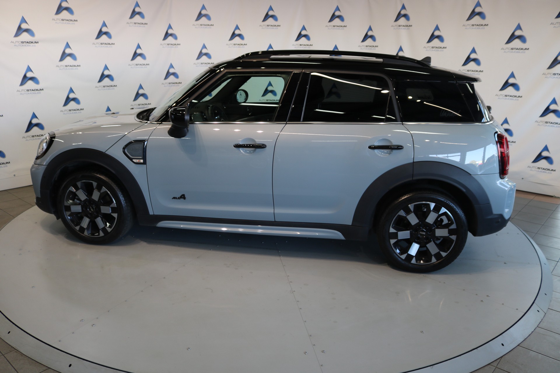 MINI Countryman Cooper S Untamed Edition ALL4 Steptronic-image-25