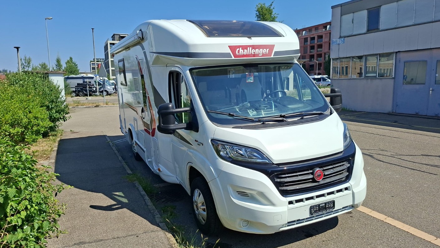 CHALLENGER Trigano F14 ***Reisefertig, autark, kompakt und absolut zuverlässig***-image-5