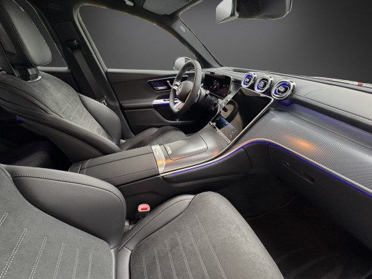 MERCEDES-BENZ GLC 220 d 4M 9G-Tronic-image-11