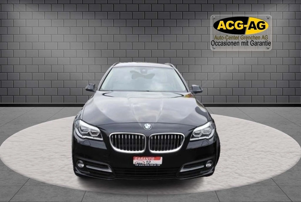BMW 520d Touring xDrive Steptronic ** Voll-Leder Ausstattung ** G.Navi mit RF-kamera ** Frisch ab MFK **-image-1