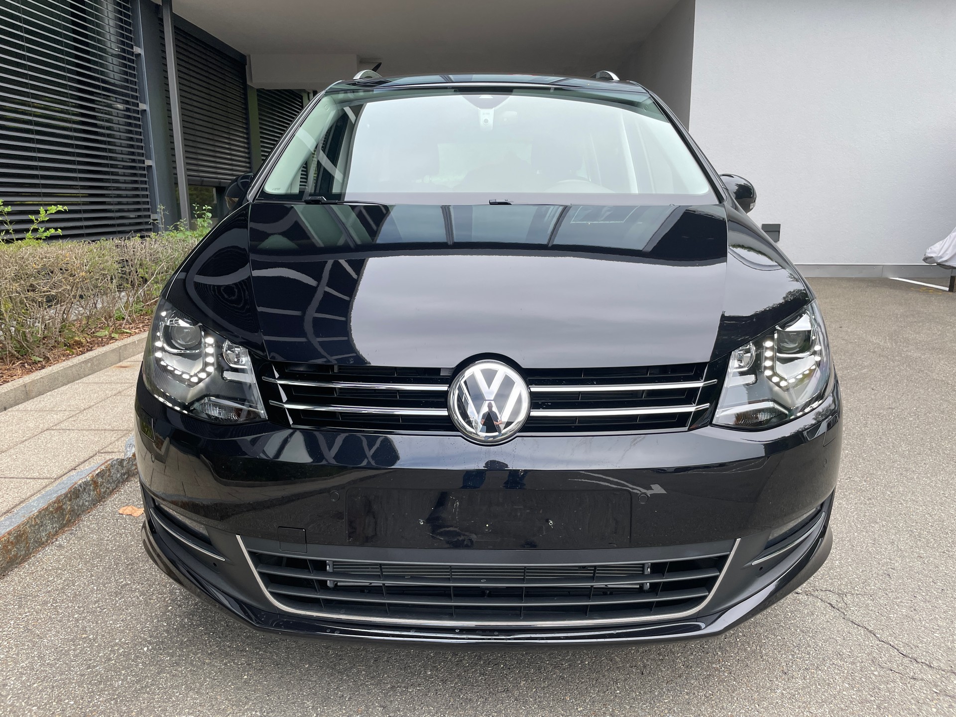 VW Sharan 2.0 TDI BMT Highline 4Motion DSG-image-8