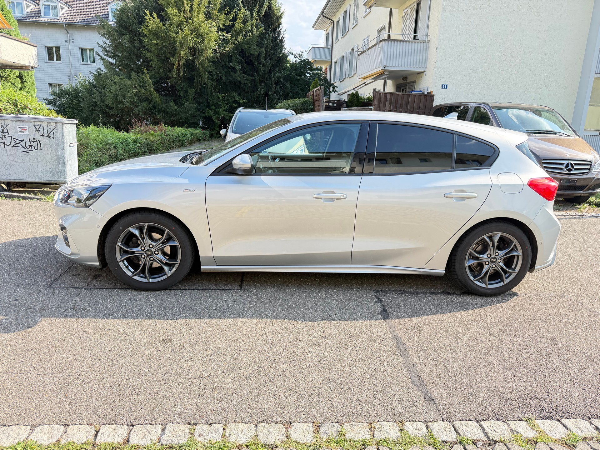 FORD Focus 1.0 SCTi ST LINE Business/ FRISCH AB MFK & SERVICE-image-2