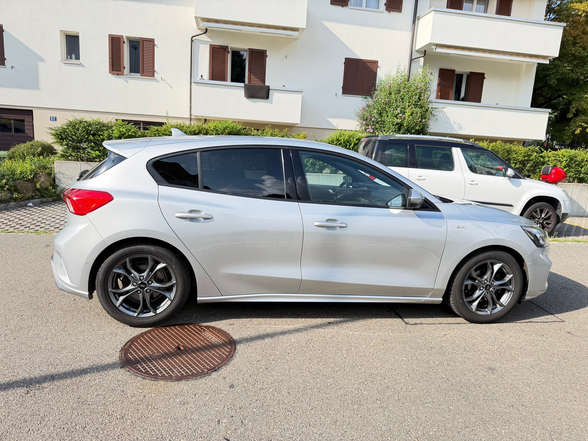 FORD Focus 1.0 SCTi ST LINE Business/ FRISCH AB MFK & SERVICE-image-7