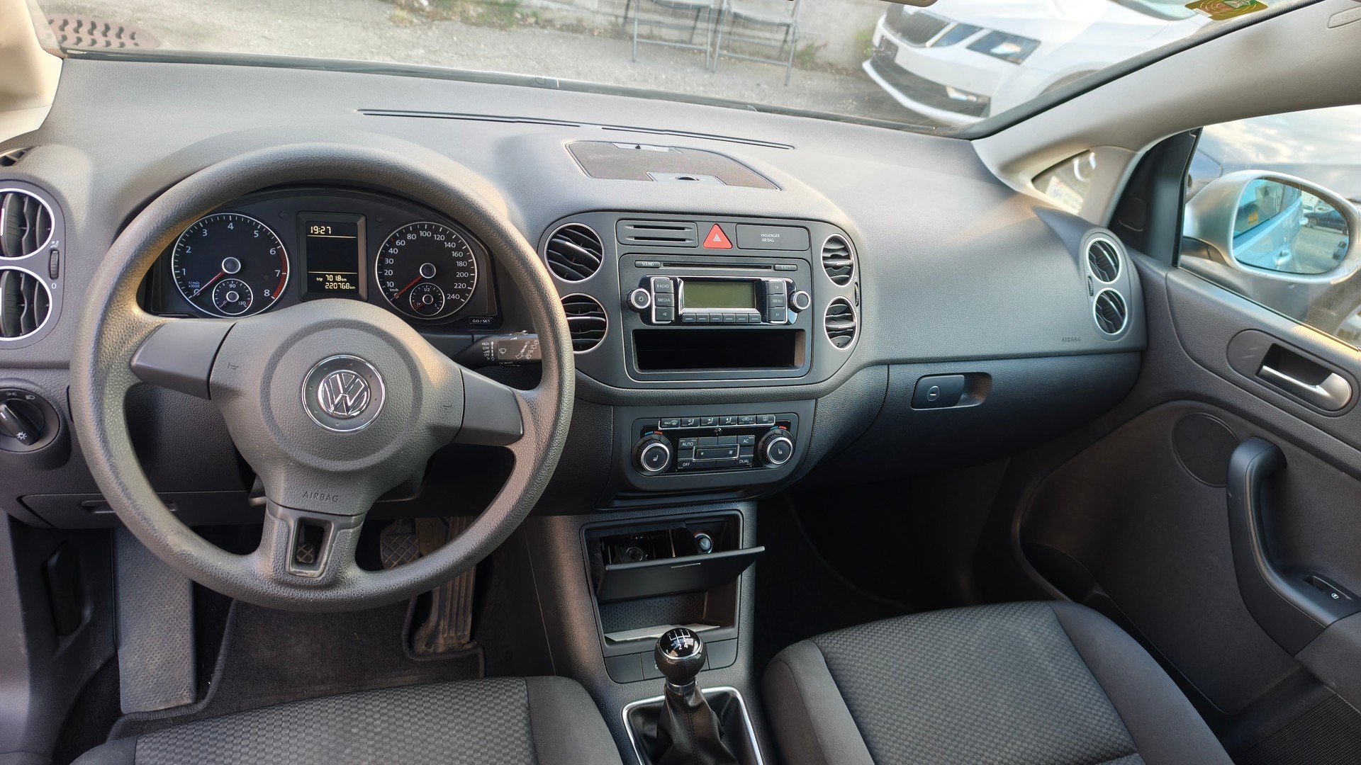 VW Golf Plus 1.4 Trendline-image-7
