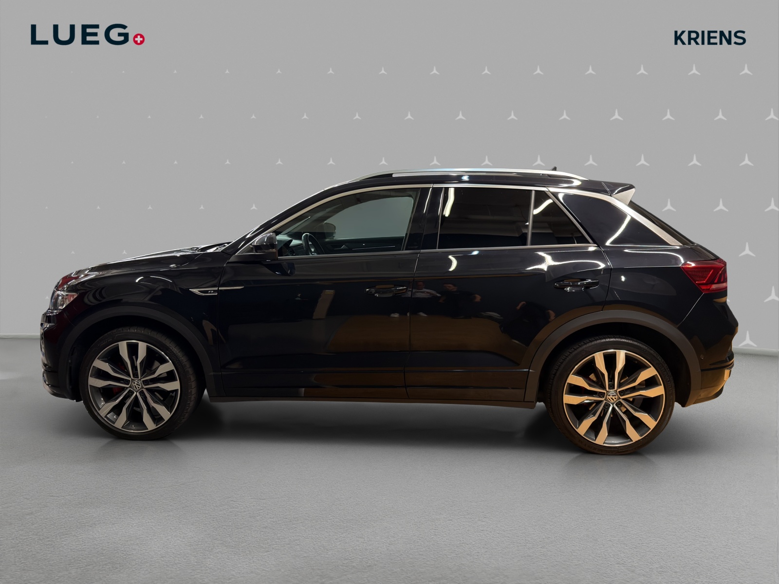 VW T-Roc 2.0 TSI Sport DSG 4M // R-Line-image-1