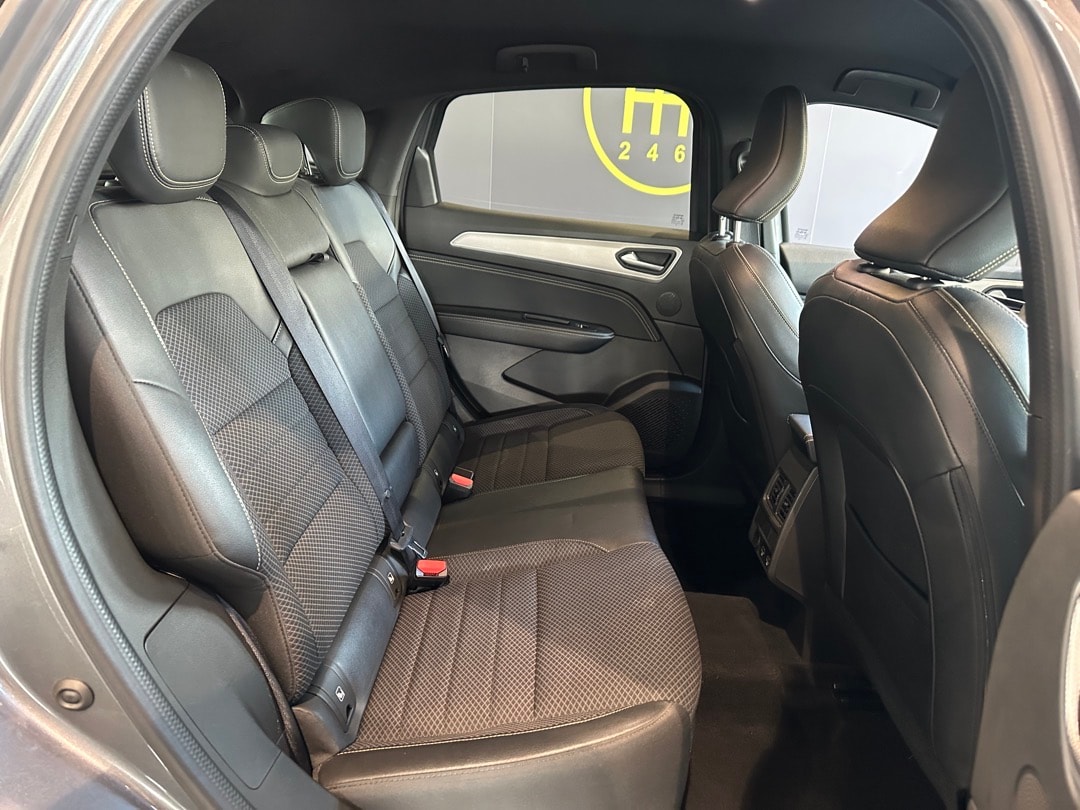RENAULT Arkana 1.3 TCe Techno EDC-image-17