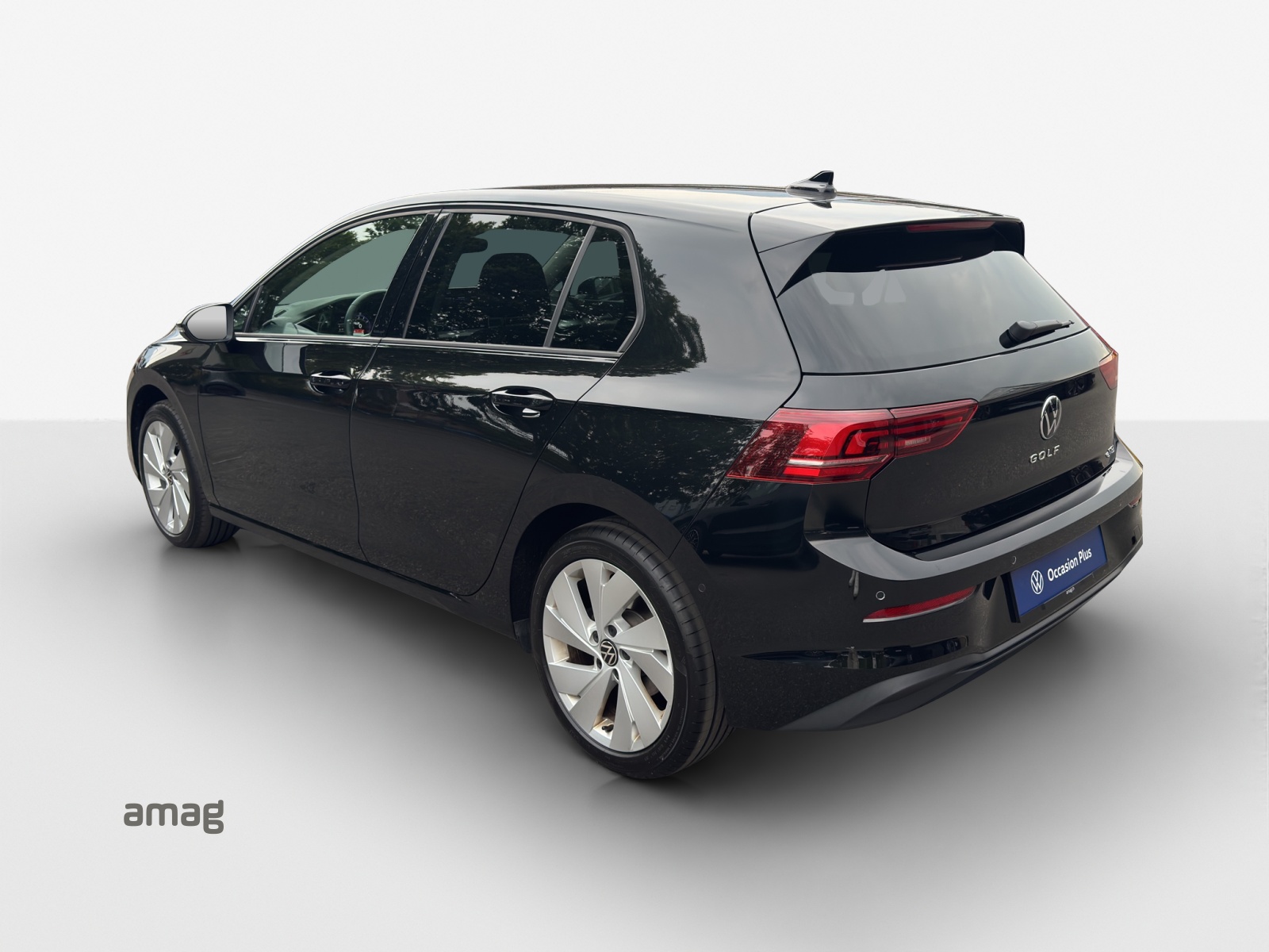 VW Golf 1.5 e TSI mHEV Life DSG-image-2
