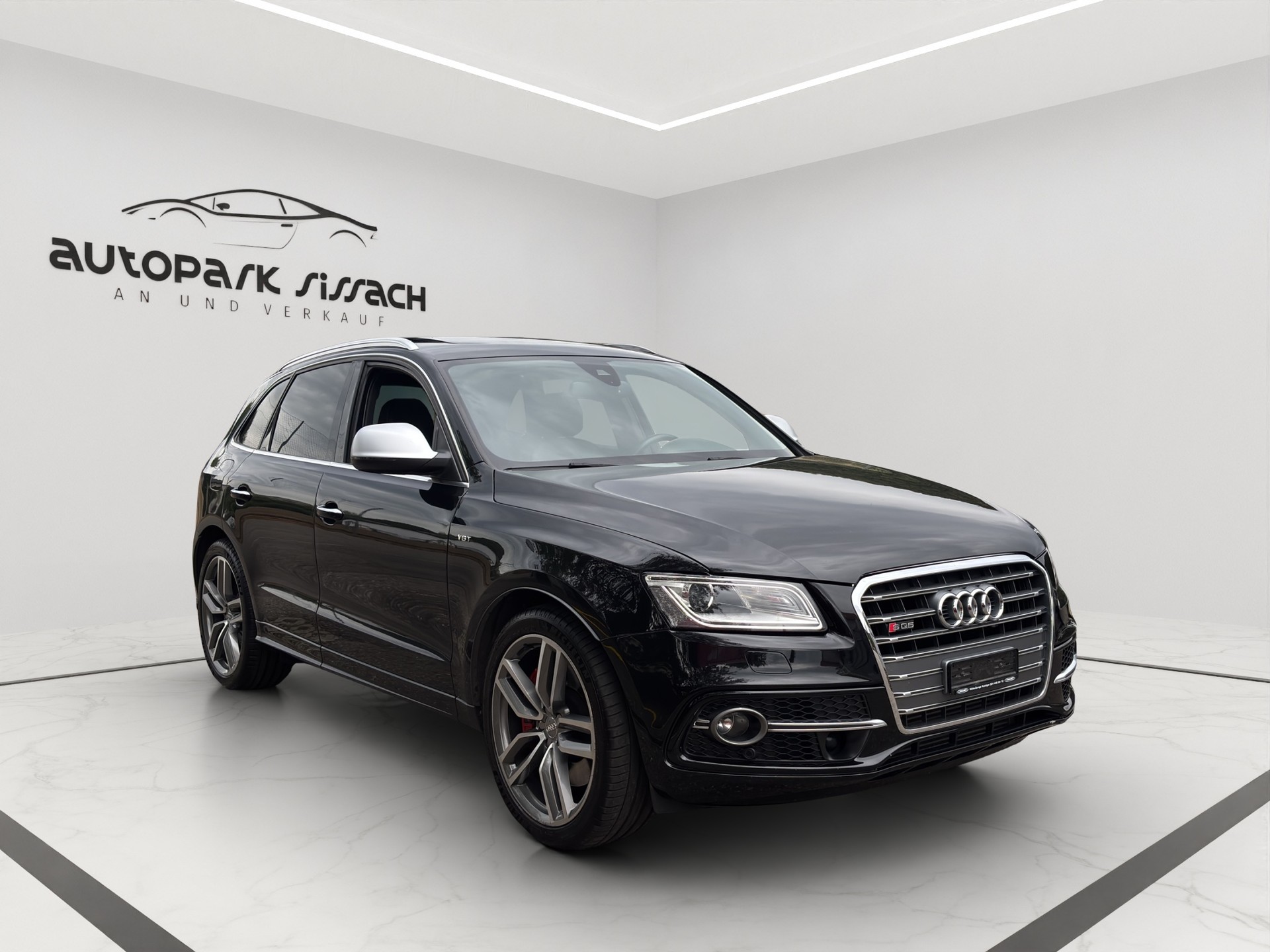 AUDI SQ5 3.0 TDI quattro tiptronic-image-2