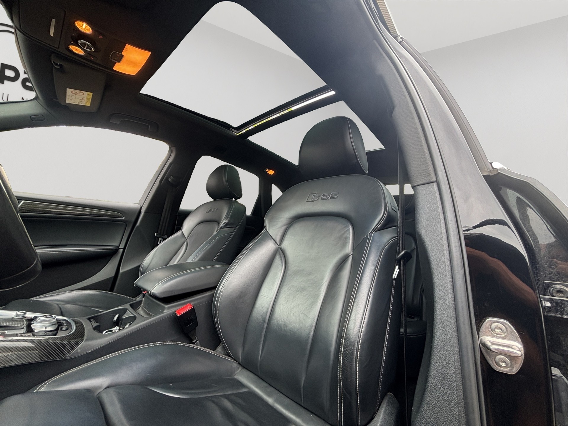 AUDI SQ5 3.0 TDI quattro tiptronic-image-12
