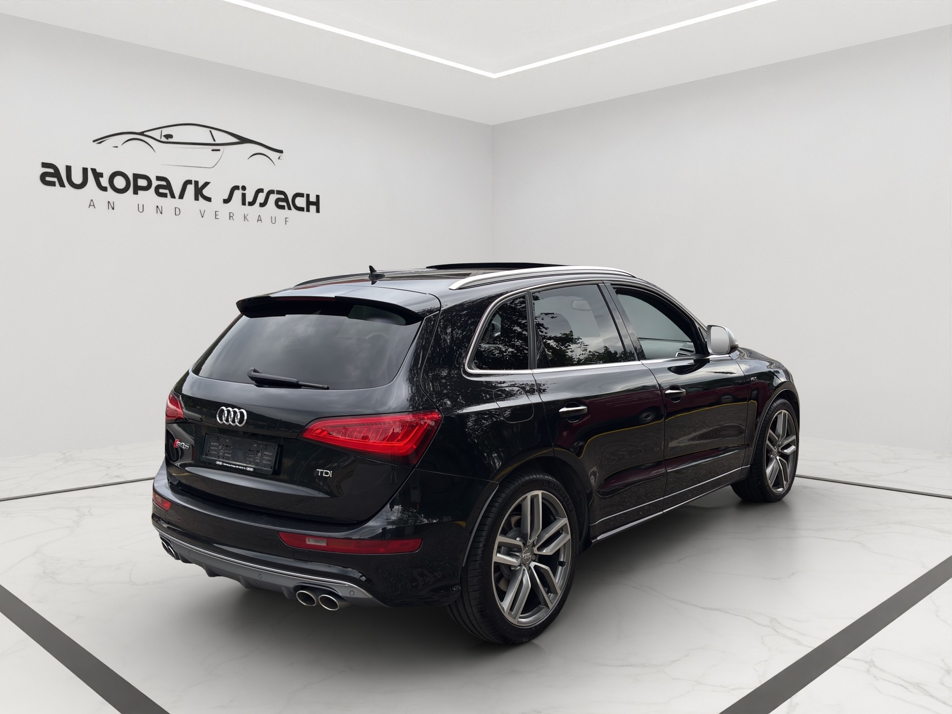 AUDI SQ5 3.0 TDI quattro tiptronic-image-4