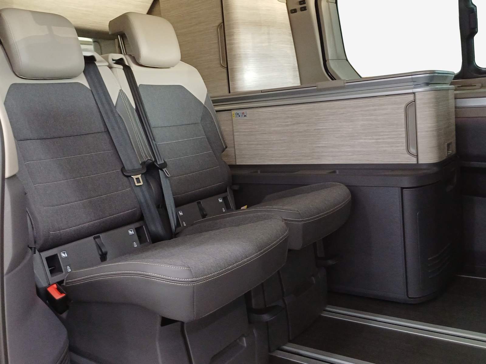 VW California eHybrid Ocean Liberty 4Motion-image-14