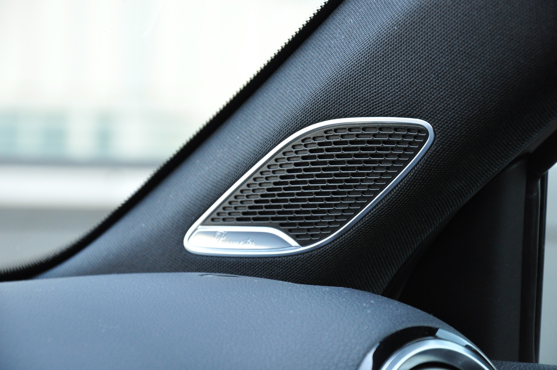 MERCEDES-BENZ A 45 AMG 4Matic+ Speedshift-image-24