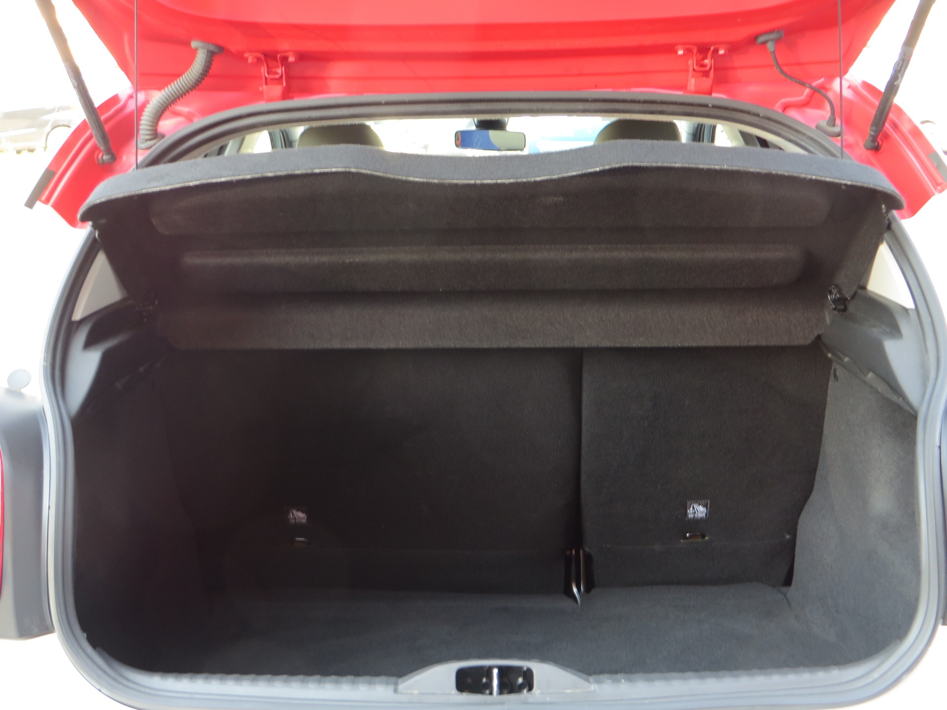 CITROEN C3 1.2i PureTech Swiss Edition EAT6-image-6