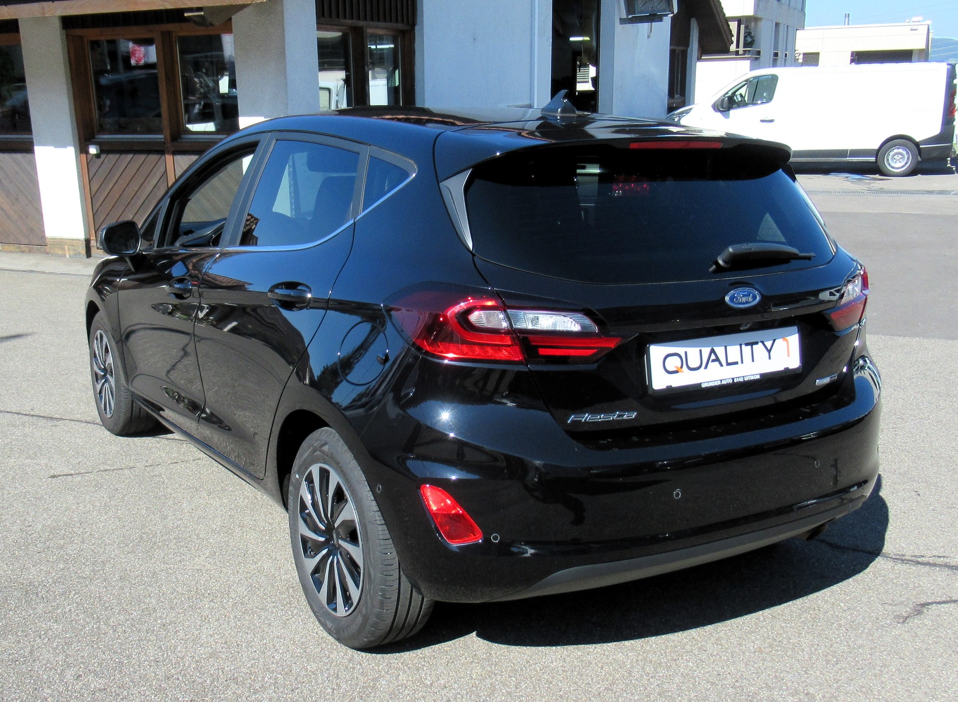 FORD Fiesta 1.0 SCTi MHEV Titanium X Automat-image-2