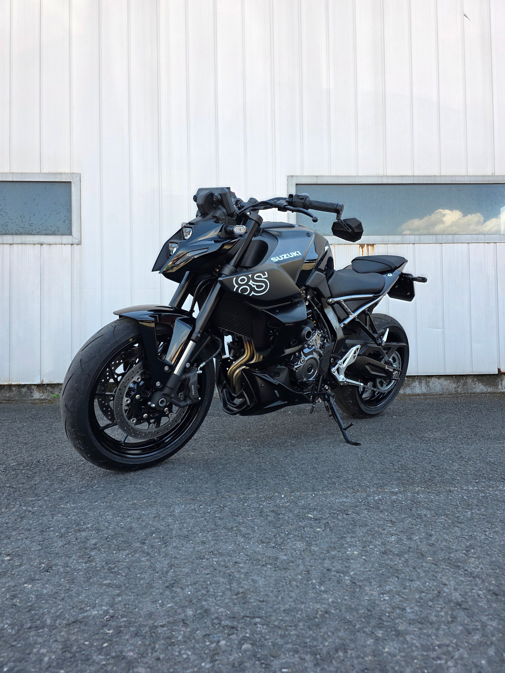 SUZUKI GSX 8 S (35kW)-image-1