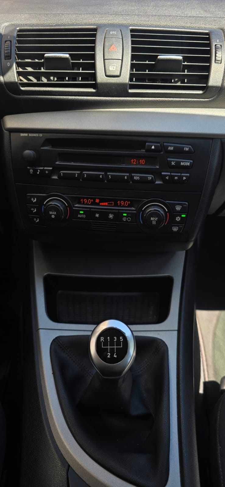 BMW 116i-image-10