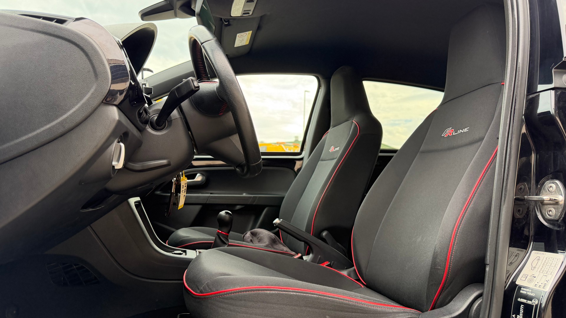 SEAT Mii 1.0 FR Line EcoFuel-image-6