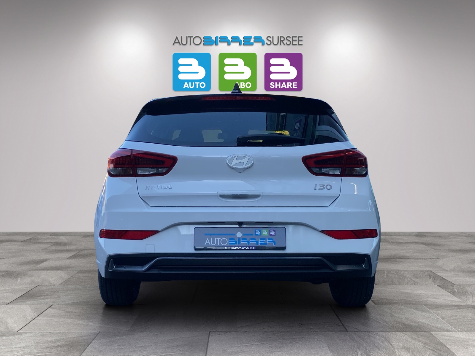 HYUNDAI i30 1.6 T-GDi Amplia-image-5
