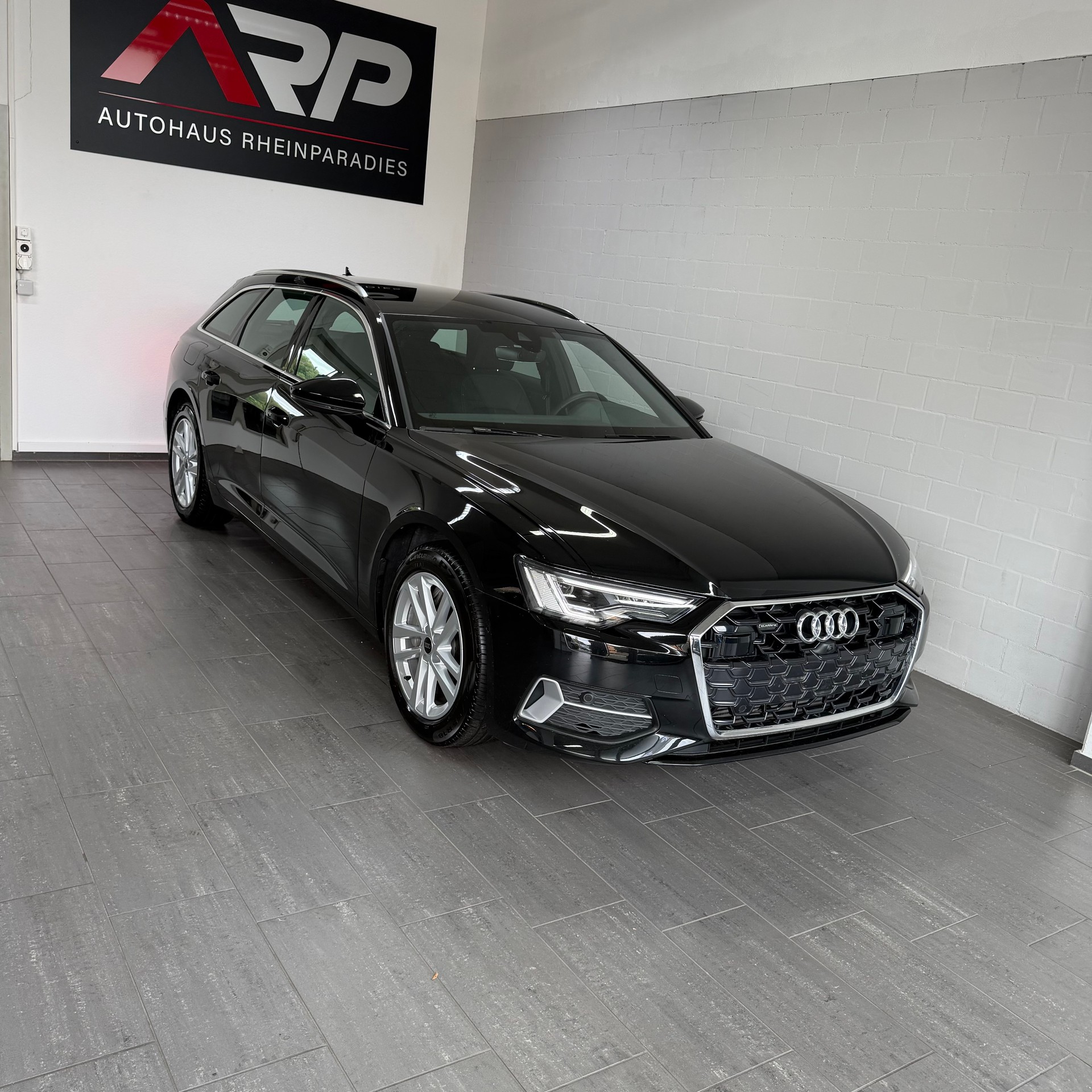 AUDI A6 Avant 50 TFSIe advanced quattro S-tronic