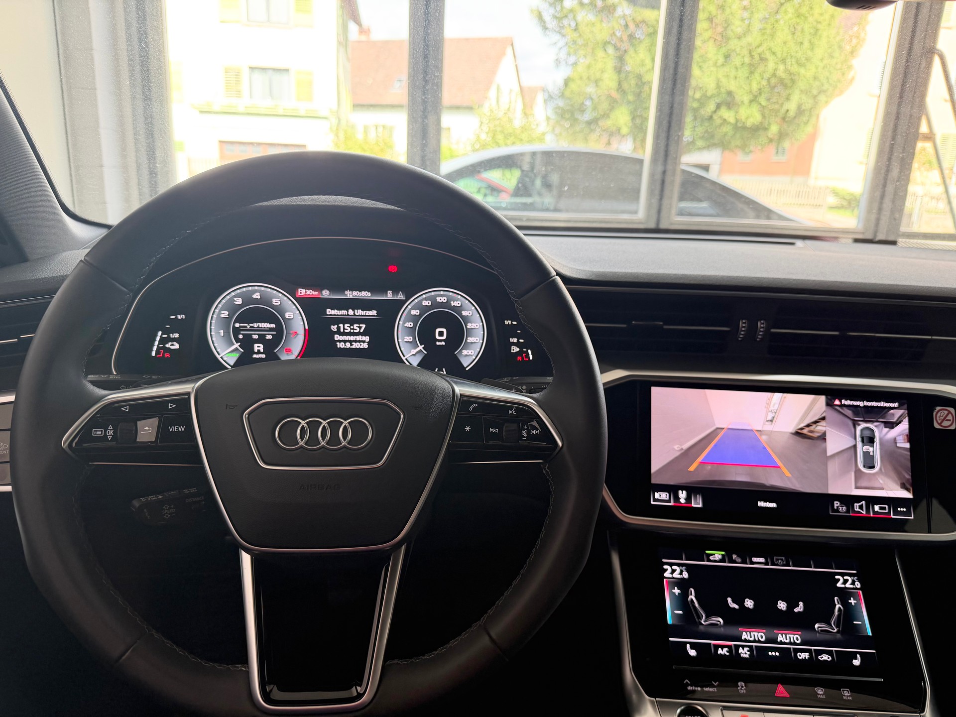 AUDI A6 Avant 50 TFSIe advanced quattro S-tronic-image-9
