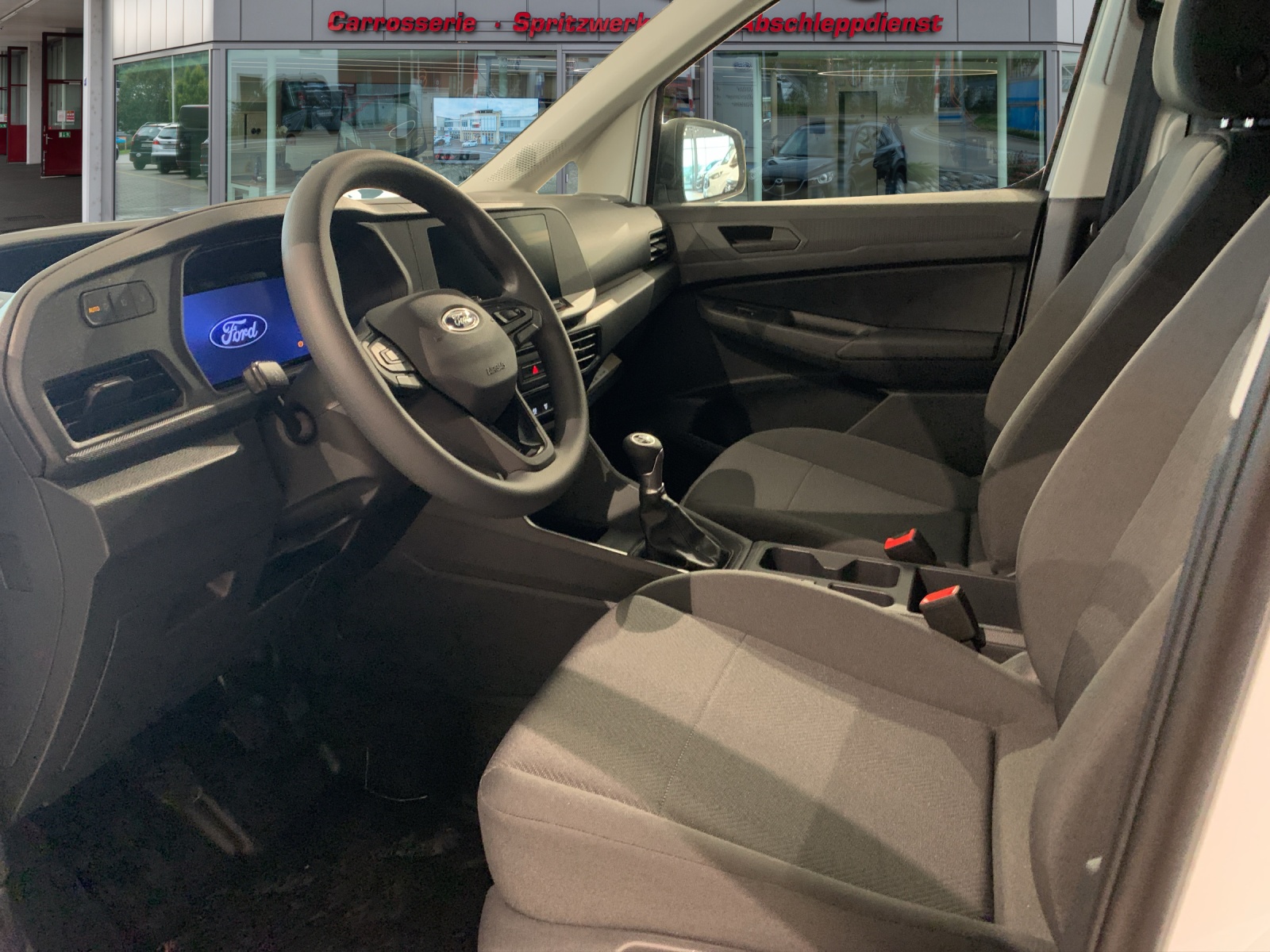 FORD Transit Connect Kaw. 2.0 EcoBlue 122 Trend 4x4-image-6