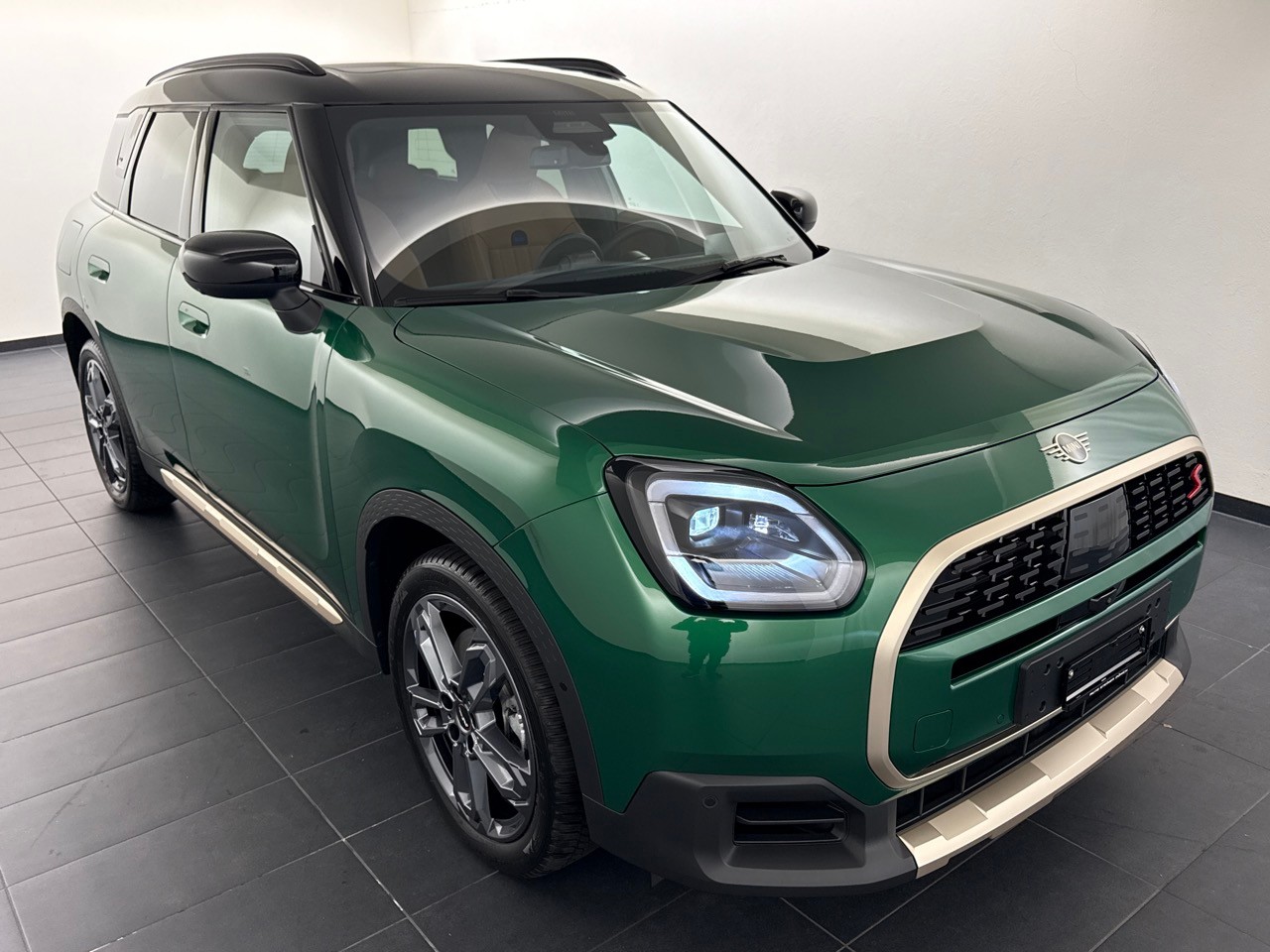 MINI Countryman S ALL4 ''CH-Auslieferung''-image-3