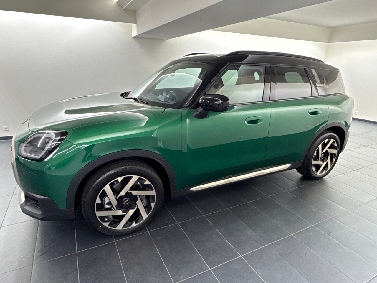 MINI Countryman S ALL4 ''CH-Auslieferung''-image-17