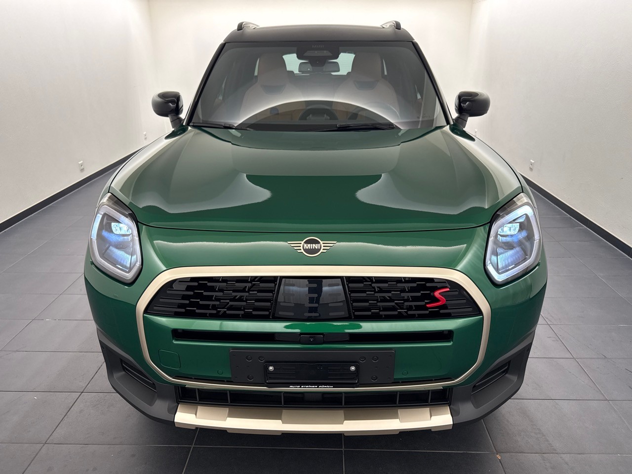 MINI Countryman S ALL4 ''CH-Auslieferung''-image-15
