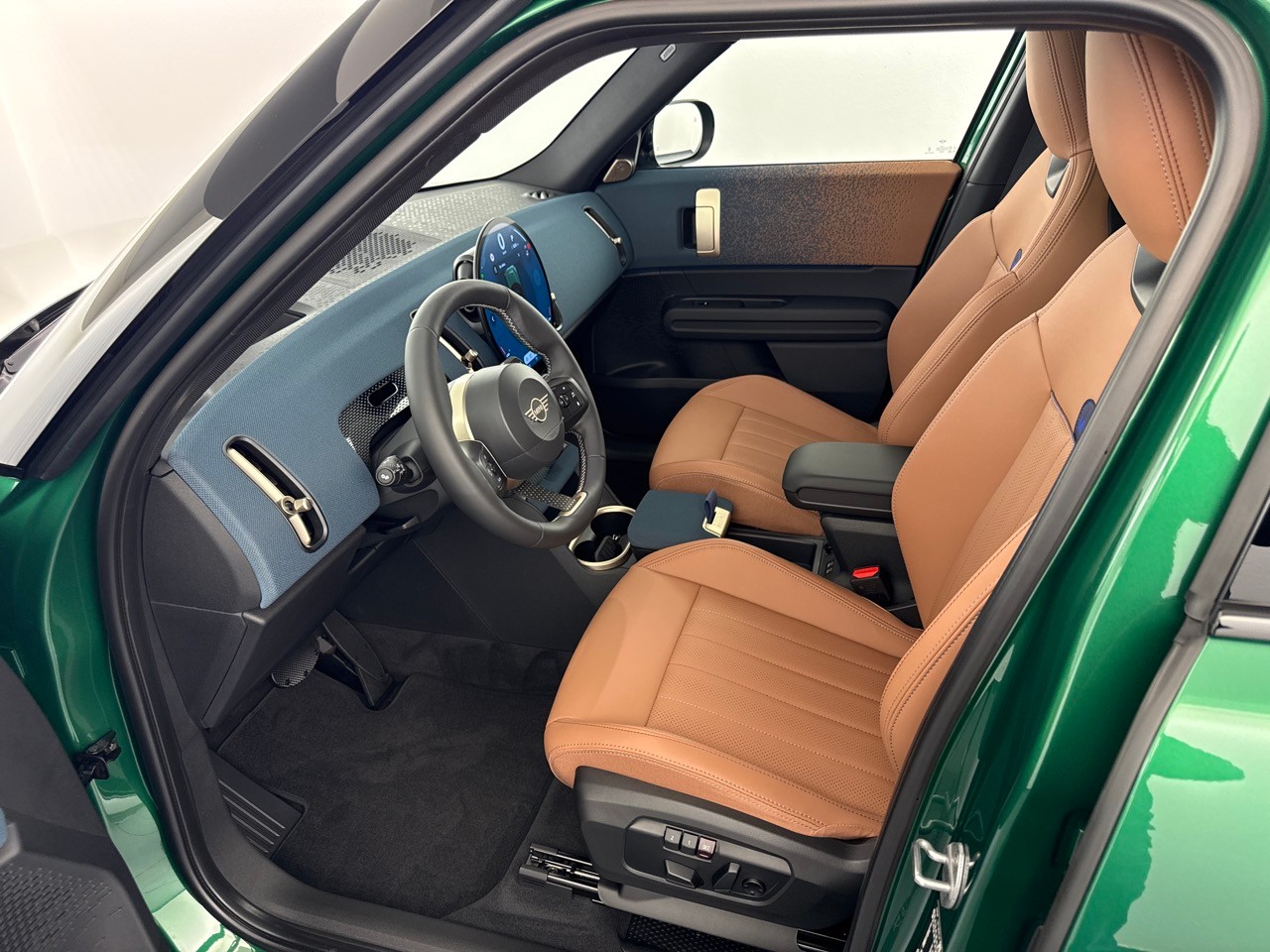 MINI Countryman S ALL4 ''CH-Auslieferung''-image-4