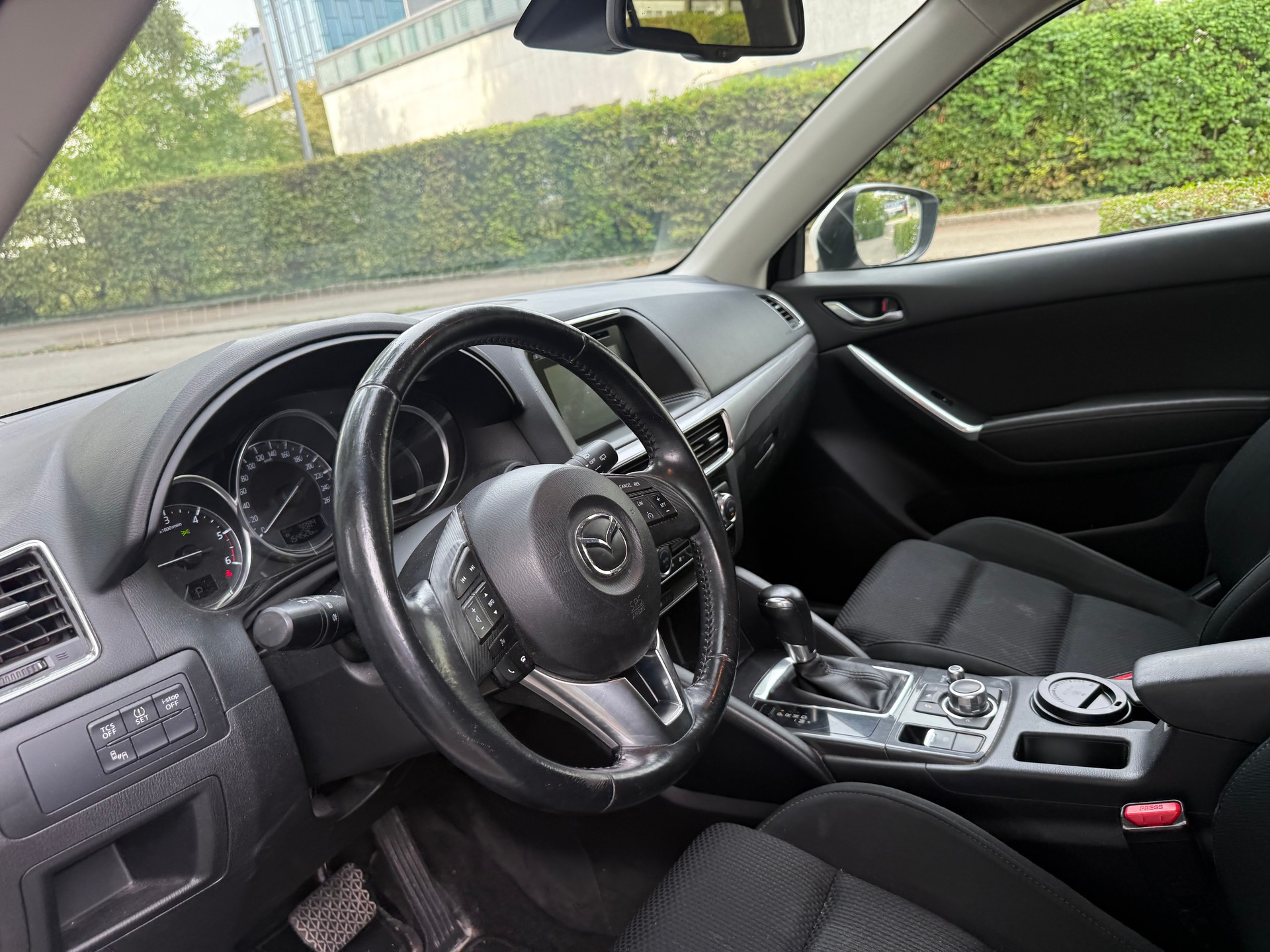 MAZDA CX-5 2.2 D Ambition FWD Automatic-image-6