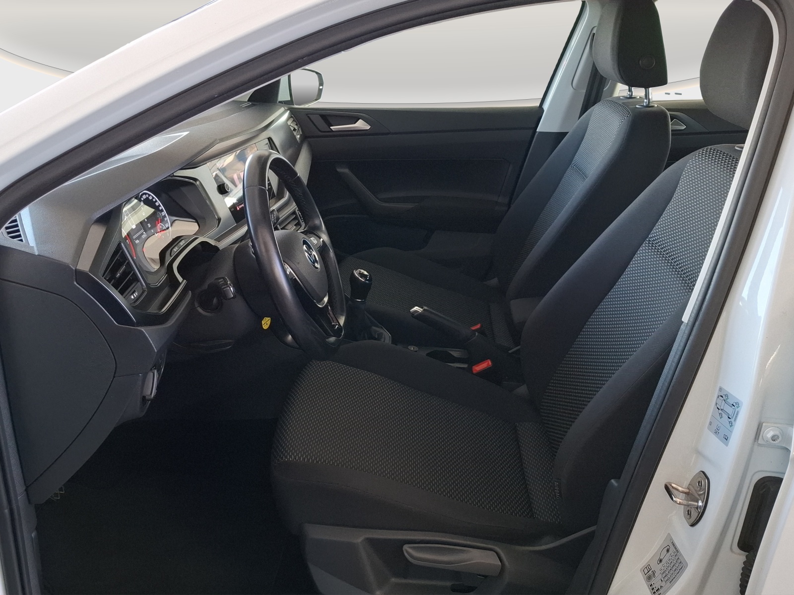 VW Polo 1.0 BMT Value-image-6