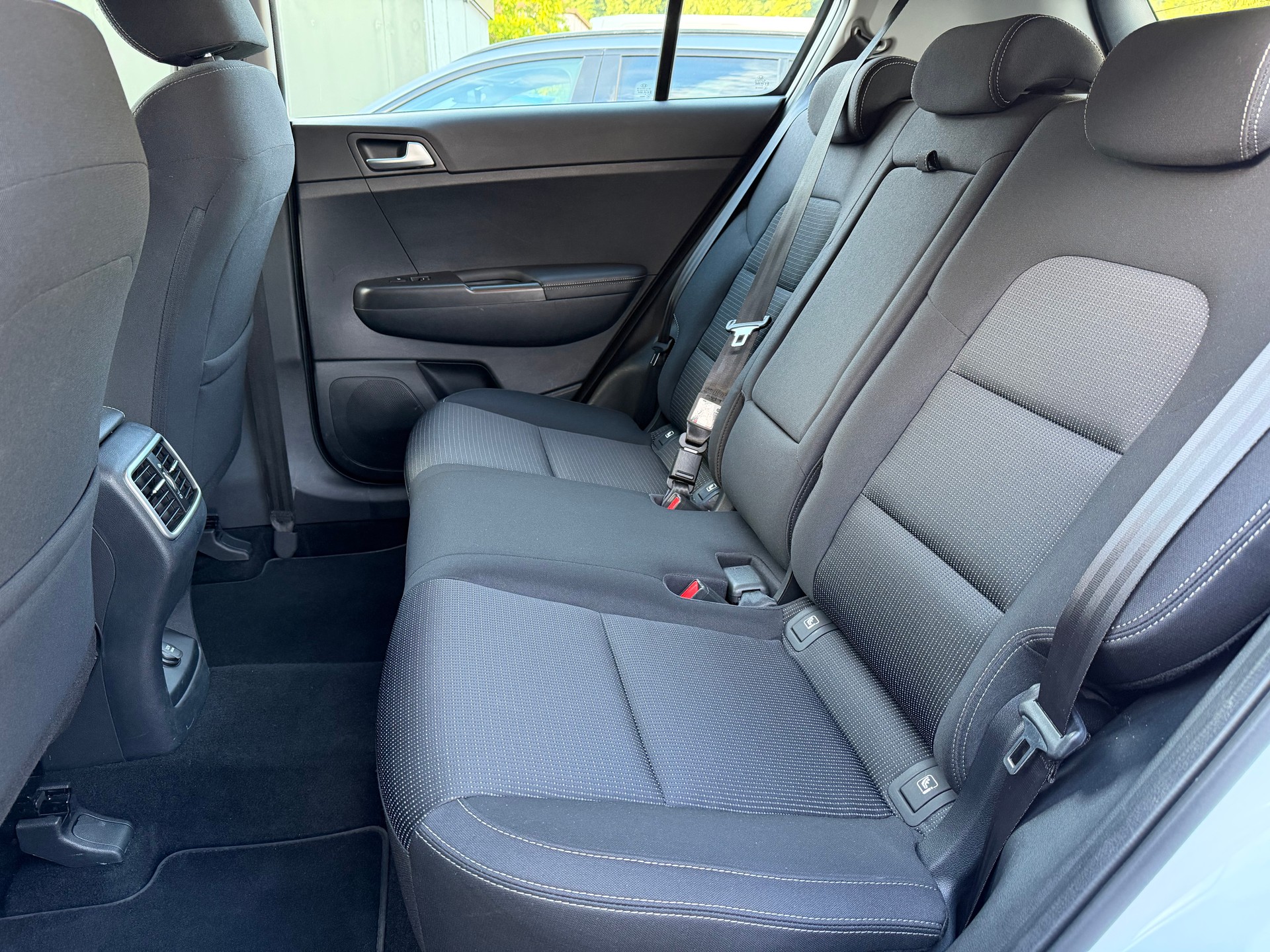 KIA Sportage 1.6 T-GDi Power 25 4WD Automat-image-17