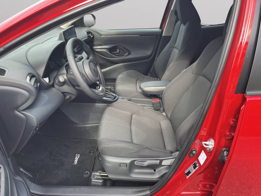 TOYOTA Yaris 1.5 VVT-i HSD Trend-image-8