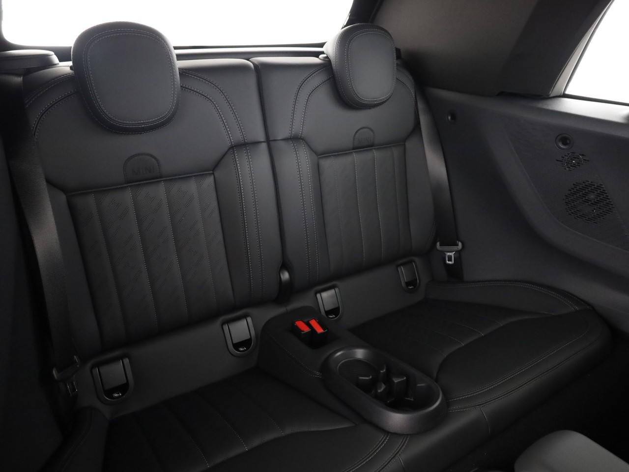 MINI Cooper John Cooper Works Cabriolet DKG I MINI Days Offer-image-16